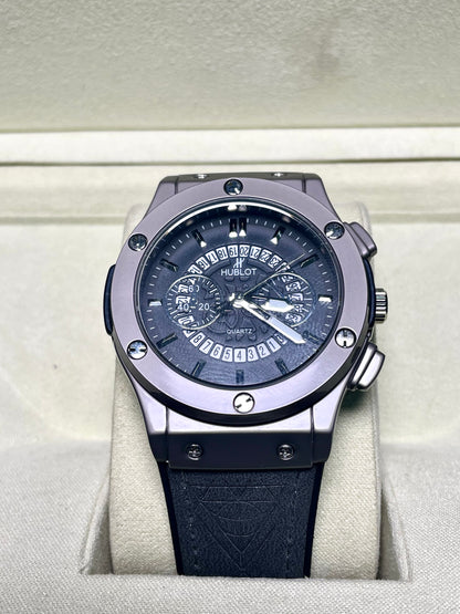 Hublot Black Scelton With Gray Strap